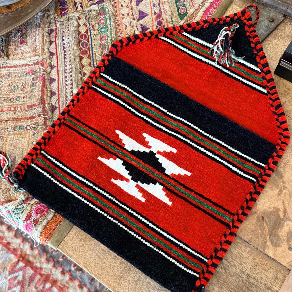 Handmade Tribal Wool Wall Pocket Organizer Ethnic Southwestern Decor - Picture 4 of 10